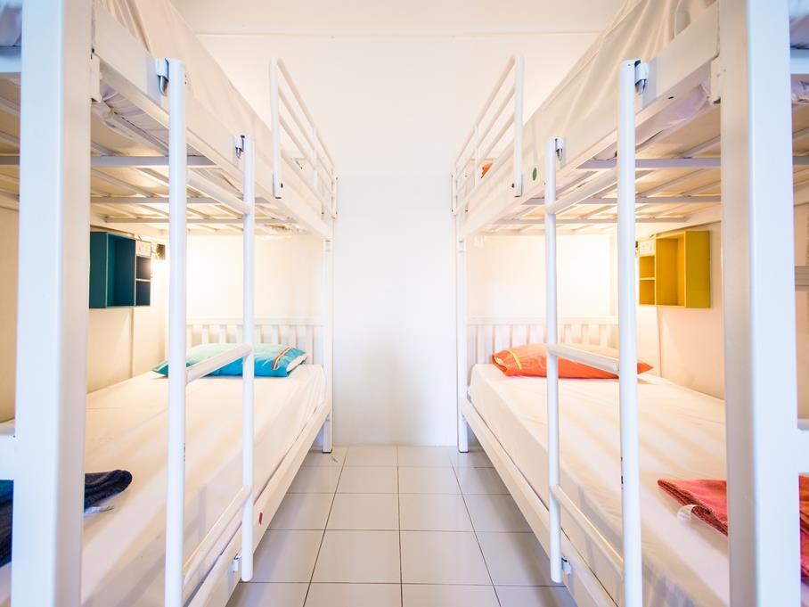 Sleep Sheep Phuket Hostel Sha Екстериор снимка