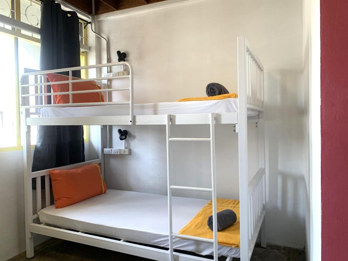 Sleep Sheep Phuket Hostel Sha Екстериор снимка